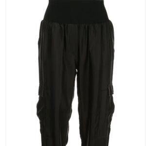 A Best seller by cinq ‘a sept , Holly Jacket and Giles pants outfit.